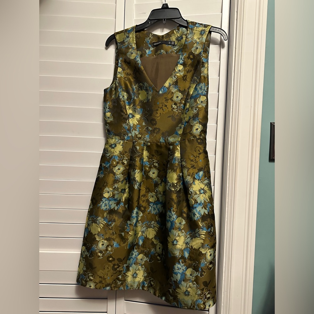 Floral V-Neck Mini Dress in Blue and Gold